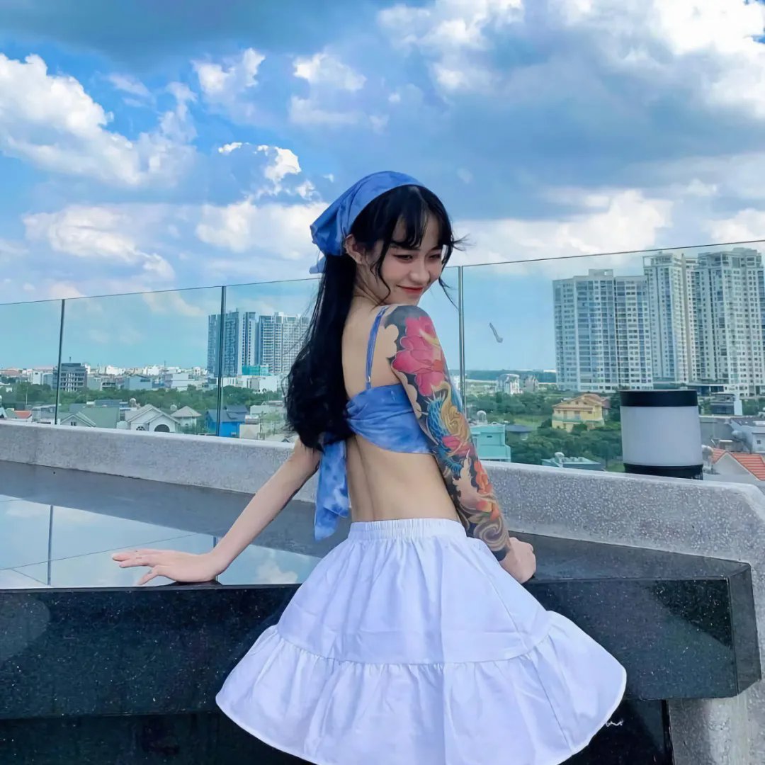 白王红后